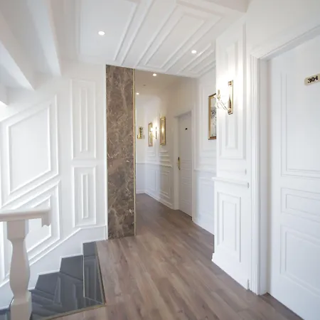 ホテル Eler ティラナ