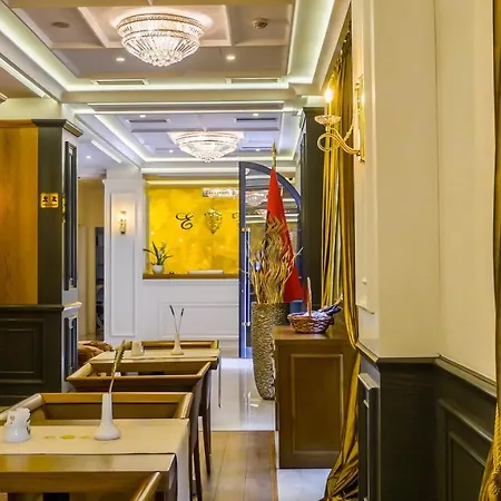 ホテル Eler ティラナ