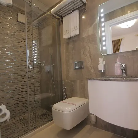 Eler Otel Tiran